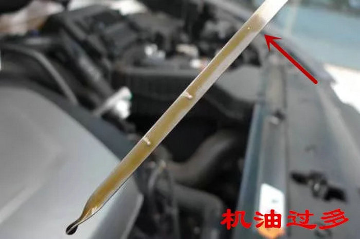 為什么冷車機油油位比熱車低