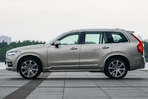 沃爾沃xc90二手車(chē)報(bào)價(jià)及圖片 xc90二手價(jià)格25萬(wàn)(表顯里程5萬(wàn)公里)