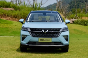 五菱星辰suv2022款價(jià)格及圖片 五菱星辰suv2022款售價(jià)9.98萬元