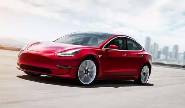 最便宜的特斯拉多少錢一輛 MODEL3新車最低29.09萬元（全款落地30.12萬元）