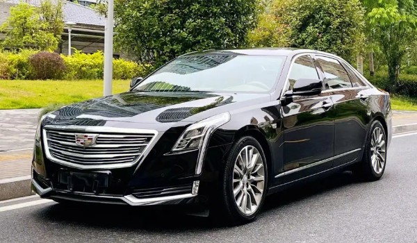 沃爾沃s90和凱迪拉克ct6哪個好 s90動力強(ct6車身長達5.2米)