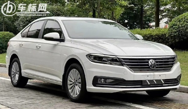 大眾朗逸2022款圖片及報(bào)價(jià)自動(dòng)擋 新車(chē)售價(jià)11萬(wàn)一輛(沒(méi)有2022款)